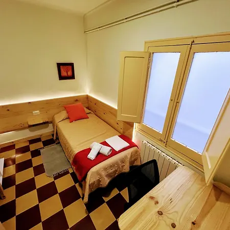 Apartamento Centro 7pax Girona