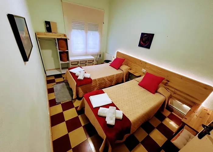 Centro 7pax Апартаменты Жирона