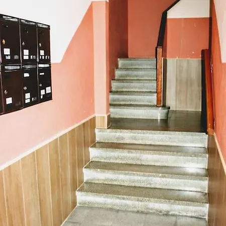 Centro 7pax Апартаменты *